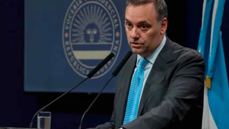 Adorni presentó su declaración jurada de bienes y dejó mas dudas que certezas