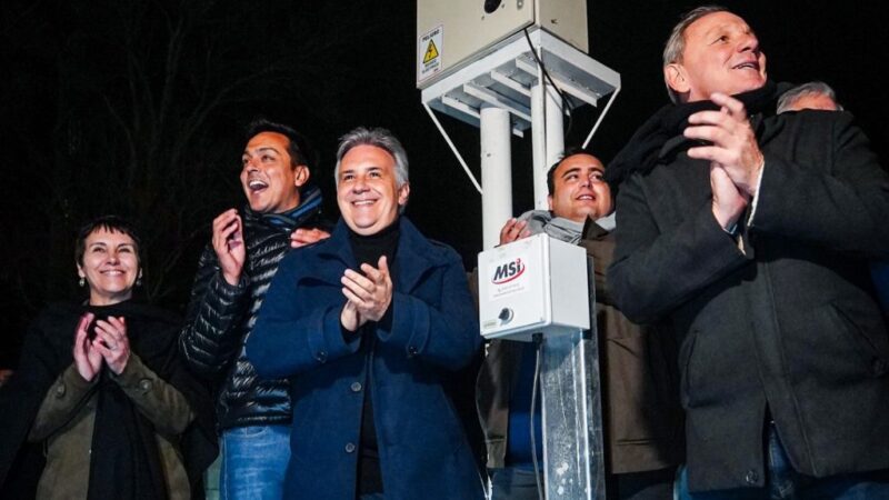 El Gobernador Martín Llaryora, inauguró la iluminación del primer tramo de la Circunvalación de Río Cuarto