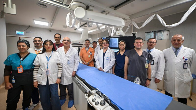 Por primera vez en la salud pública provincial se llevó a cabo una angioplastia coronaria mediante el uso de un novedoso dispositivo