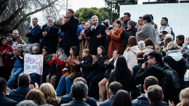 Córdoba Capital: El Gobernador Llaryora incorporó a 90 barrios al programa Cordobeses en Alerta